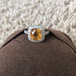 Halo diamond citrine ring. 14K WG.